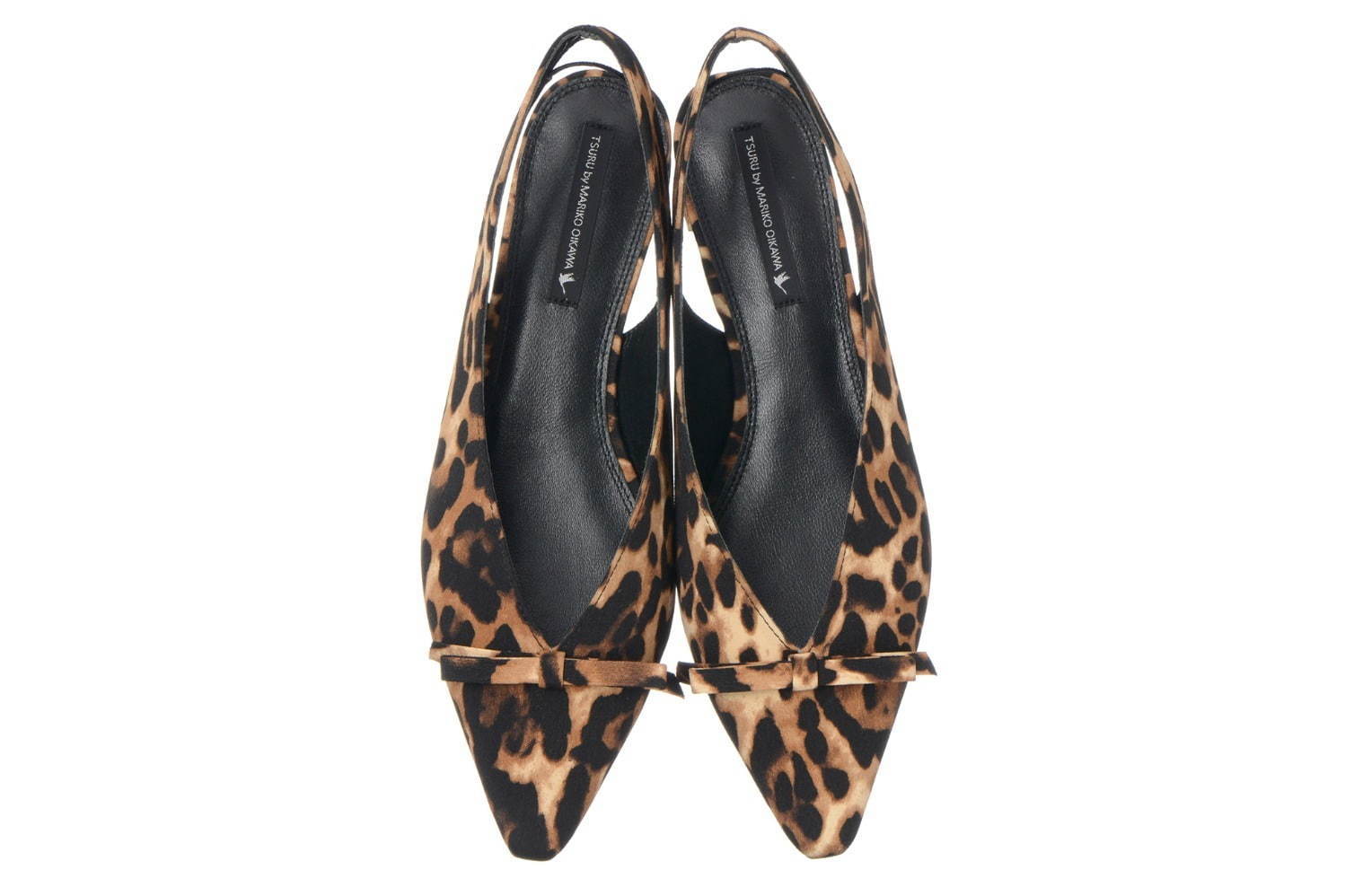 ツル バイ マリコ オイカワ新作、パール付きフラットシューズやバイ