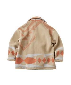 KUROのペンドルトン別注コート、ネイティブ柄を幾何学模様に再構築