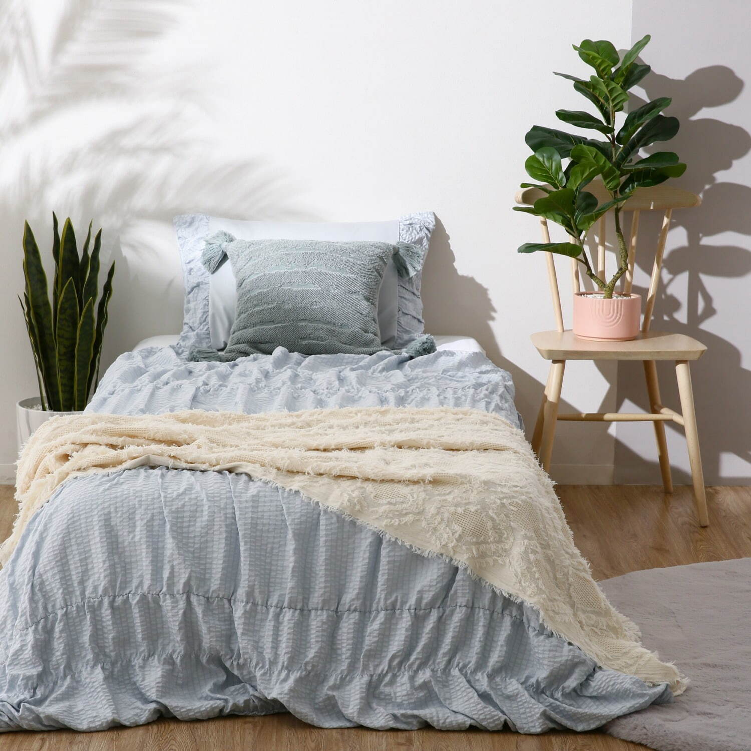 フランフラン“ひんやり・もちもち”接触冷感ベッドリネン「ふわろ」抱き