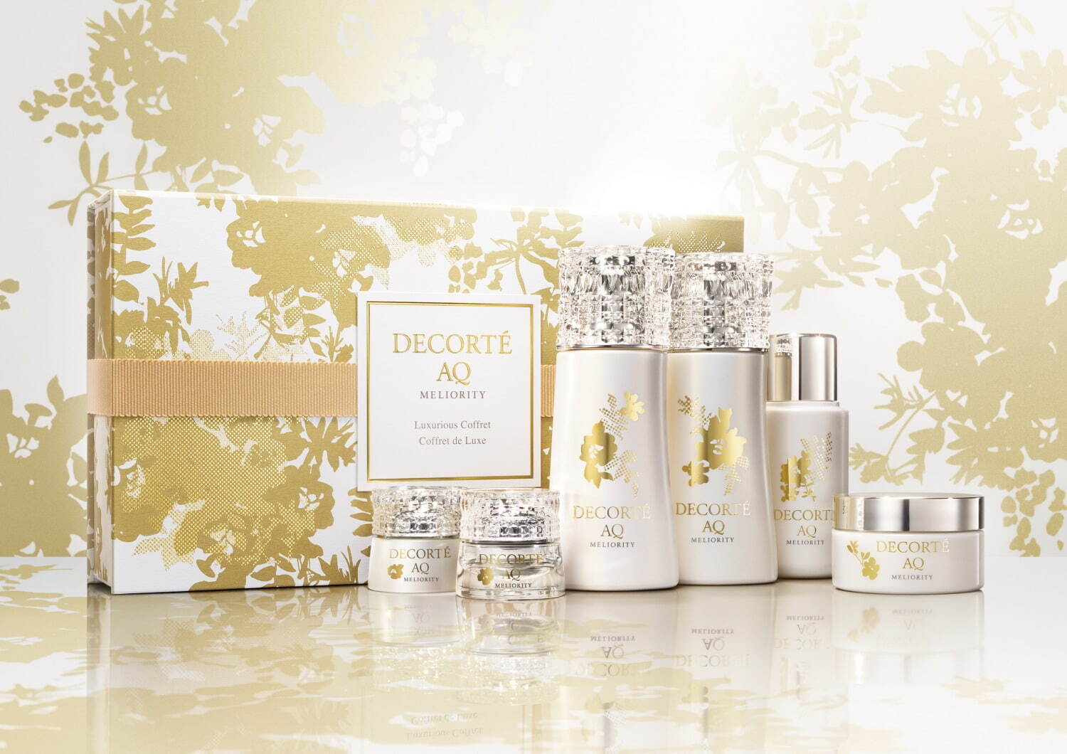 DECORTÉ AQ クリスマスコフレ 6点セット 2025年クリスマスコフレ