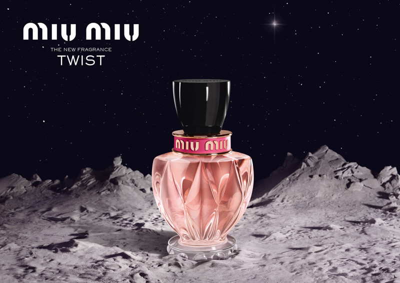 ミュウミュウからフレグランスの新ライン「ツイスト」登場、エル
