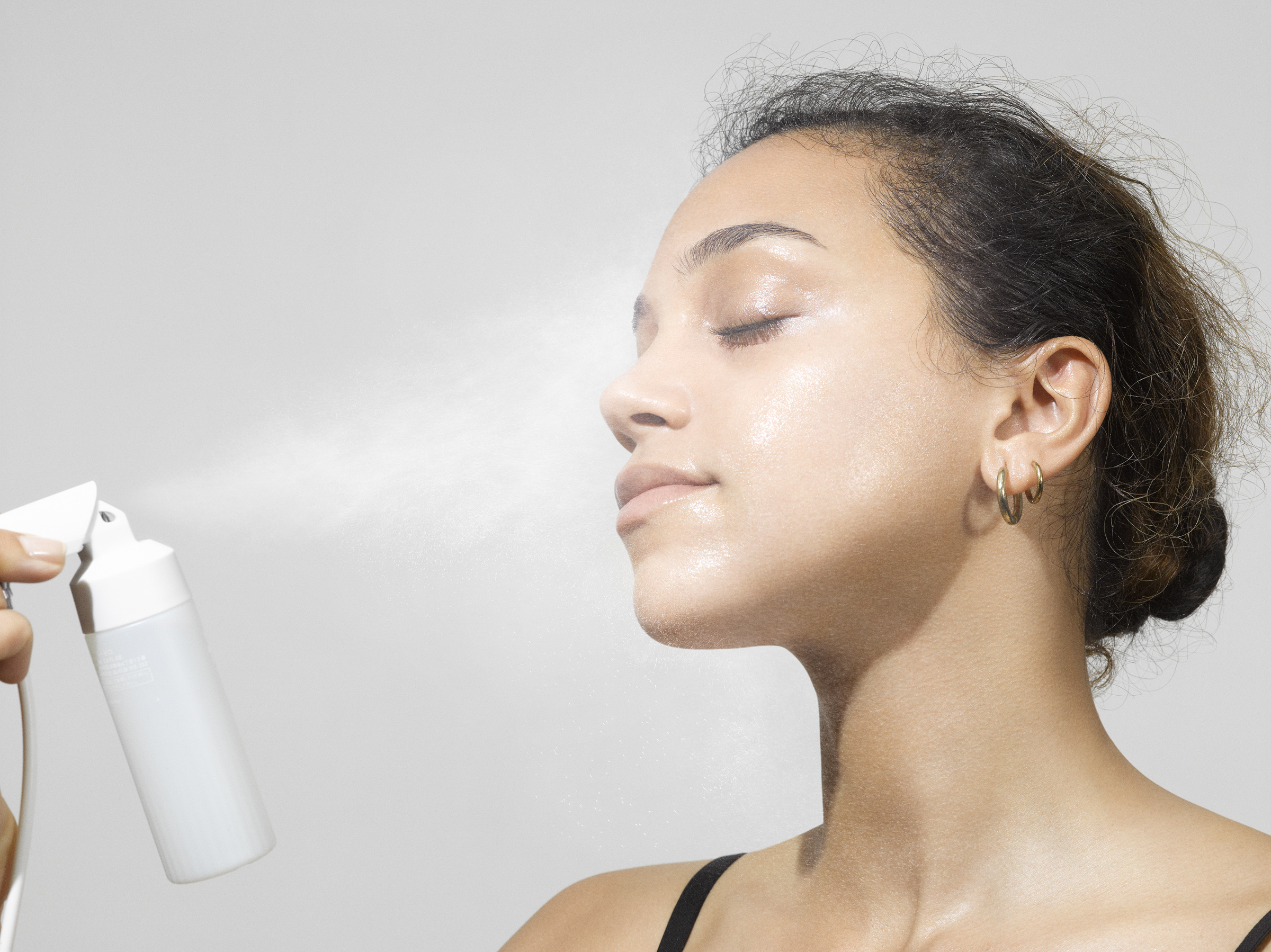 MTGから炭酸セルフケアブランド「メグリー」誕生 スキンケア用ミスト