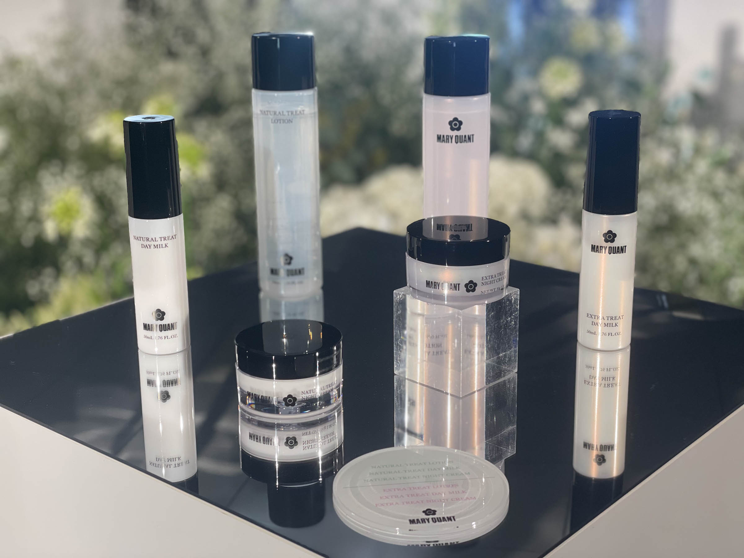 マリークヮント」のベーシックスキンケアが刷新 “幸せホルモン”に着目