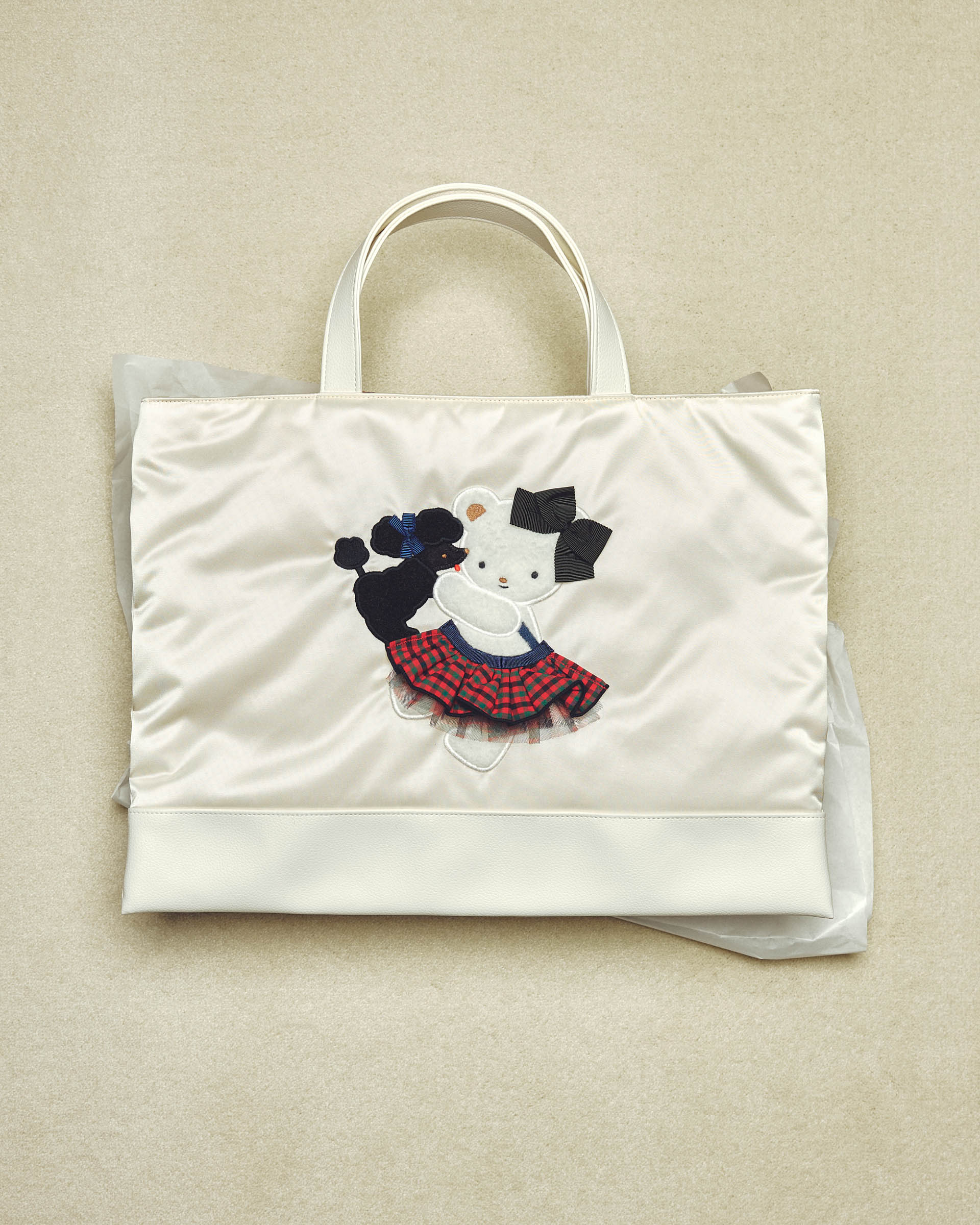 Bibiy.」がファミリアと初コラボ ファミリアチェックのチュールや