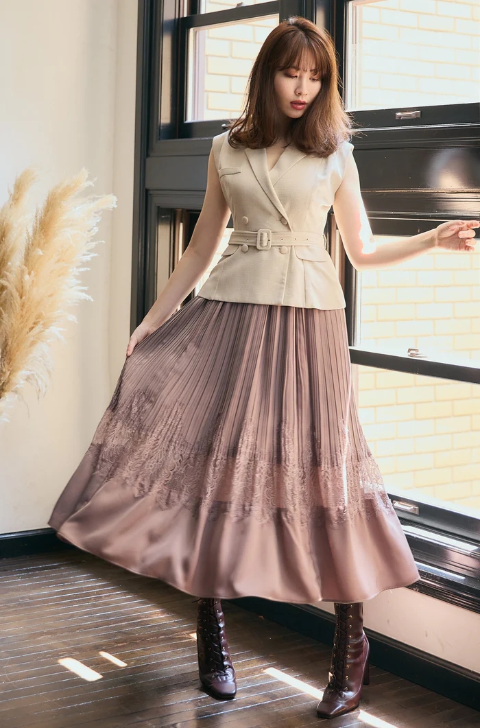 Fubail / Meurice Pleated Lace Dress