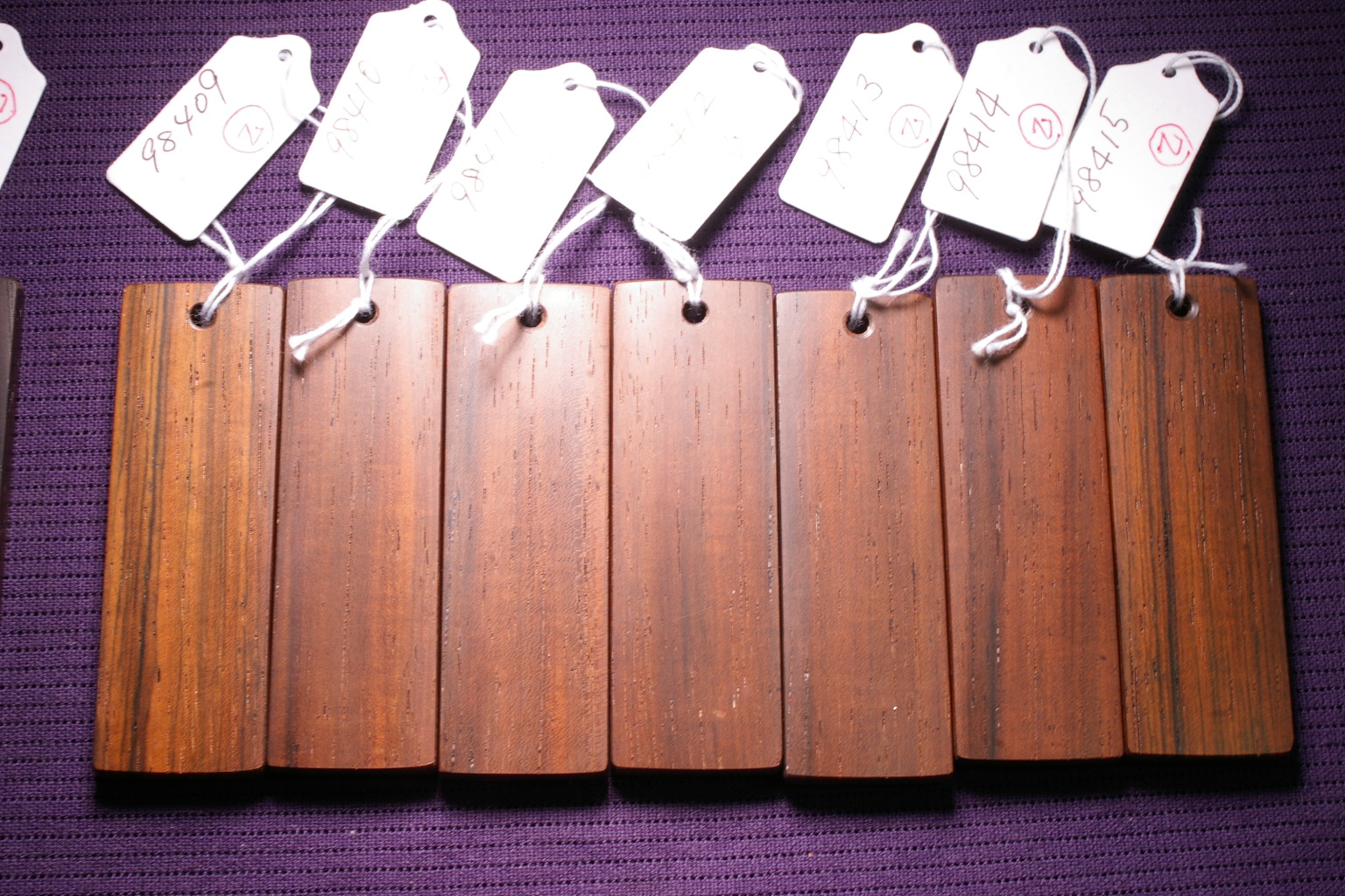 ハカランダ Jacaranda の ネームタグ オリジナルストラップ