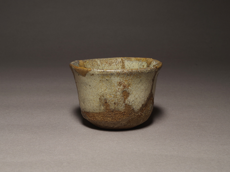 美濃古陶　発掘小杯　呼び継ぎ　一点 鉄散 茶杯 （汲み出し・湯呑み）／古谷 浩一 | 手作りの器・食器の