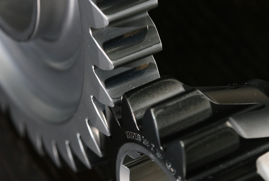 DLCコーティング｜WPC処理®の不二WPC