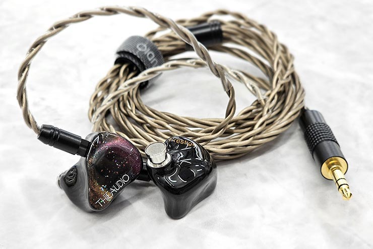 THIEAUDIO Prestige レビュー | 解像度の高いクリアなサウンドが特徴の