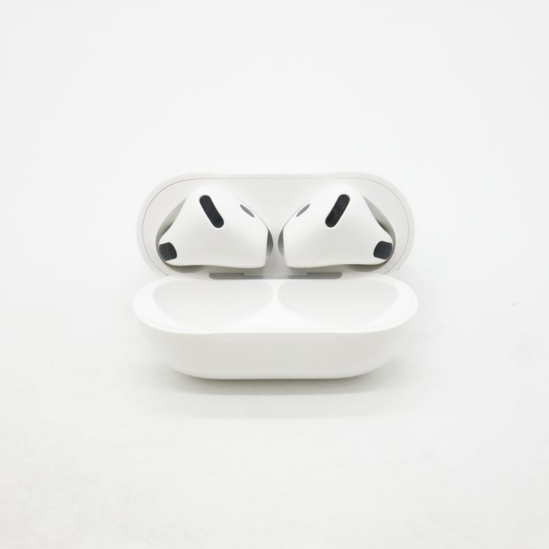 Apple AirPods 4 ANC [MXP93JA] ABランク 中古｜フジヤエービック
