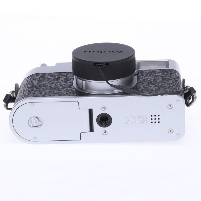 富士フイルム X half (FUJIFILM X-HF1) シルバー ABランク 中古