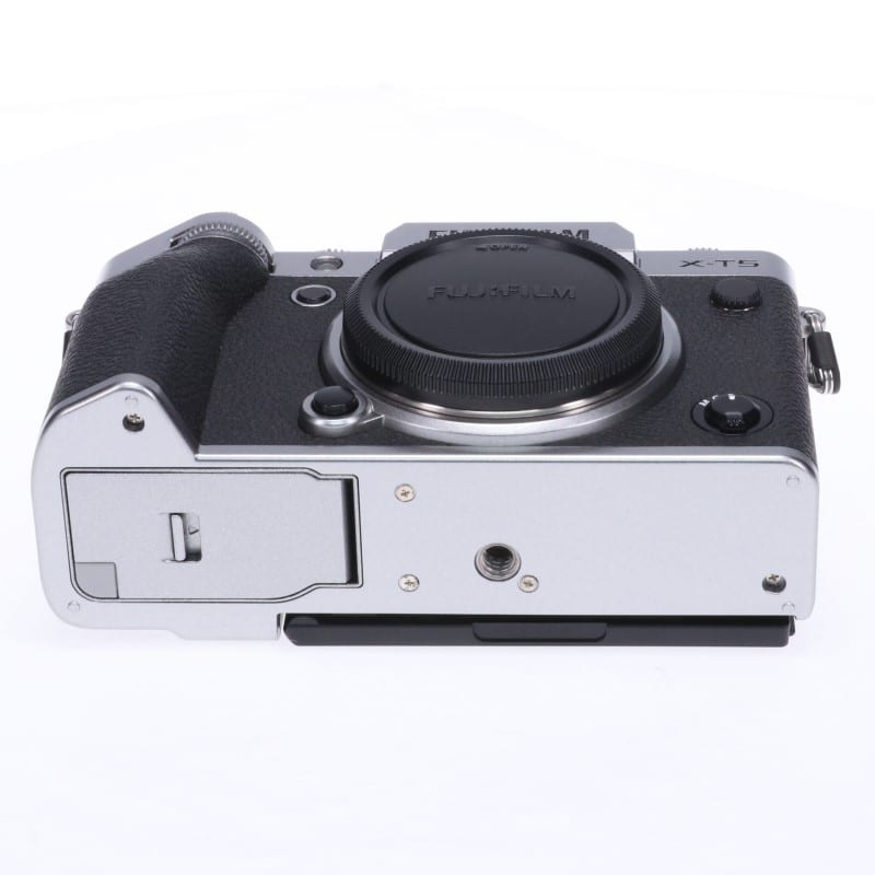 富士フイルム FUJIFILM X-T5 ボディ シルバー (日本語・英語版) A