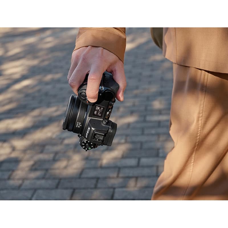 Nikon NIKKOR Z 26mm f/2.8 新品｜フジヤカメラ