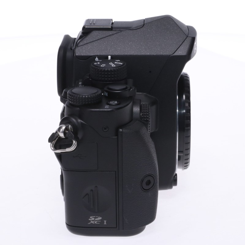 PENTAX PENTAX KP ボディキット ブラック 中古 C2120146223700｜中古