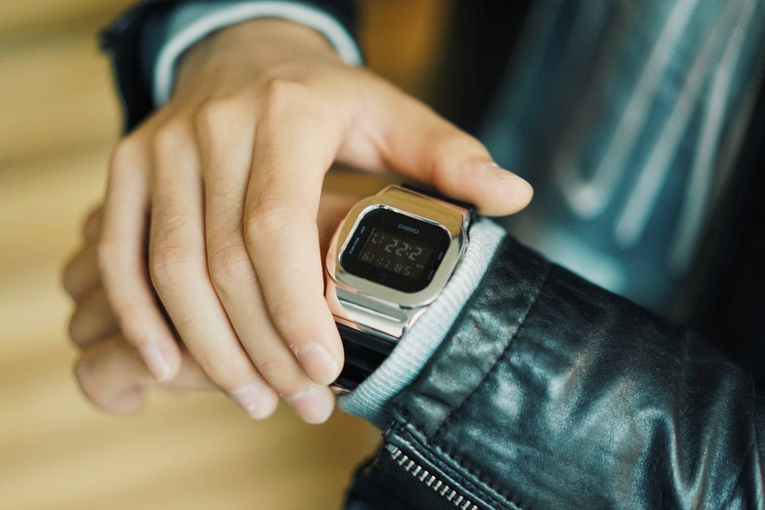 カスタムG-SHOCK『DAMUE』を購入！輝きが最高に格好良い！ | DRESS