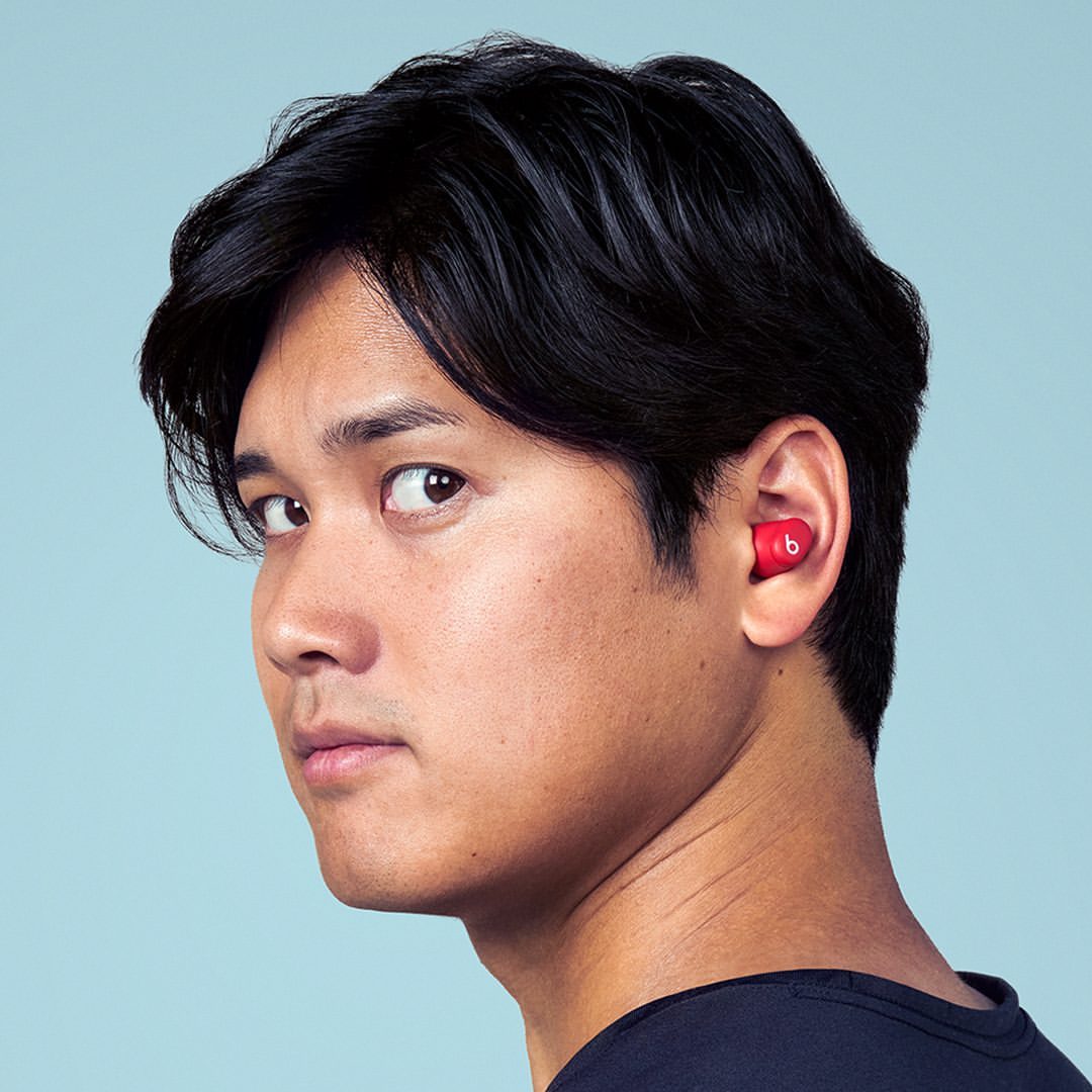 Beats by Dre アンバサダー「大谷翔平」が着用「Beats Solo Buds」が