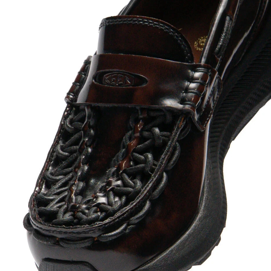 KEENから編み込みローファー「UNEEK LOAFER WK “Cordovan”」が2025年