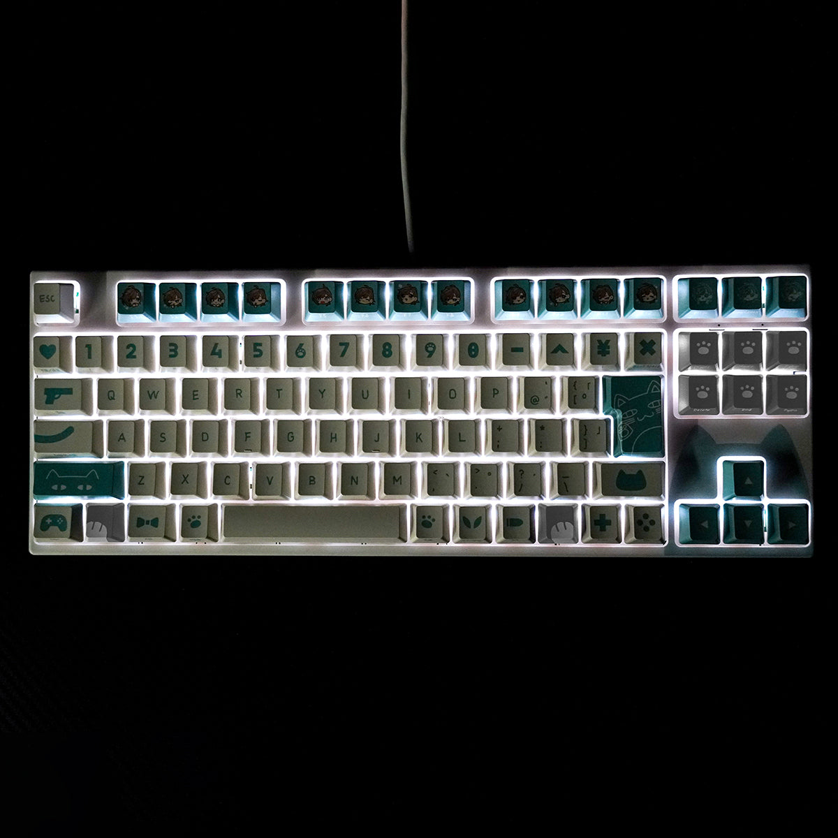 にじさんじ × ふもコレ キーボード 叶 VARMILO 日本語配列 80%｜ふも