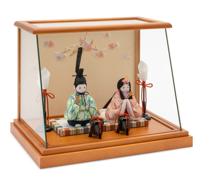 雛人形の「立ち雛」が人気上昇中！選ばれる理由やふらここのおすすめ