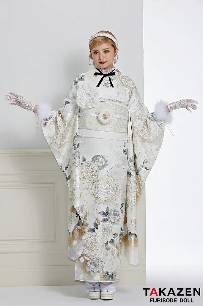 成人式は白の振袖で決まり✨最新振袖からシンプルデザインまで種類豊富