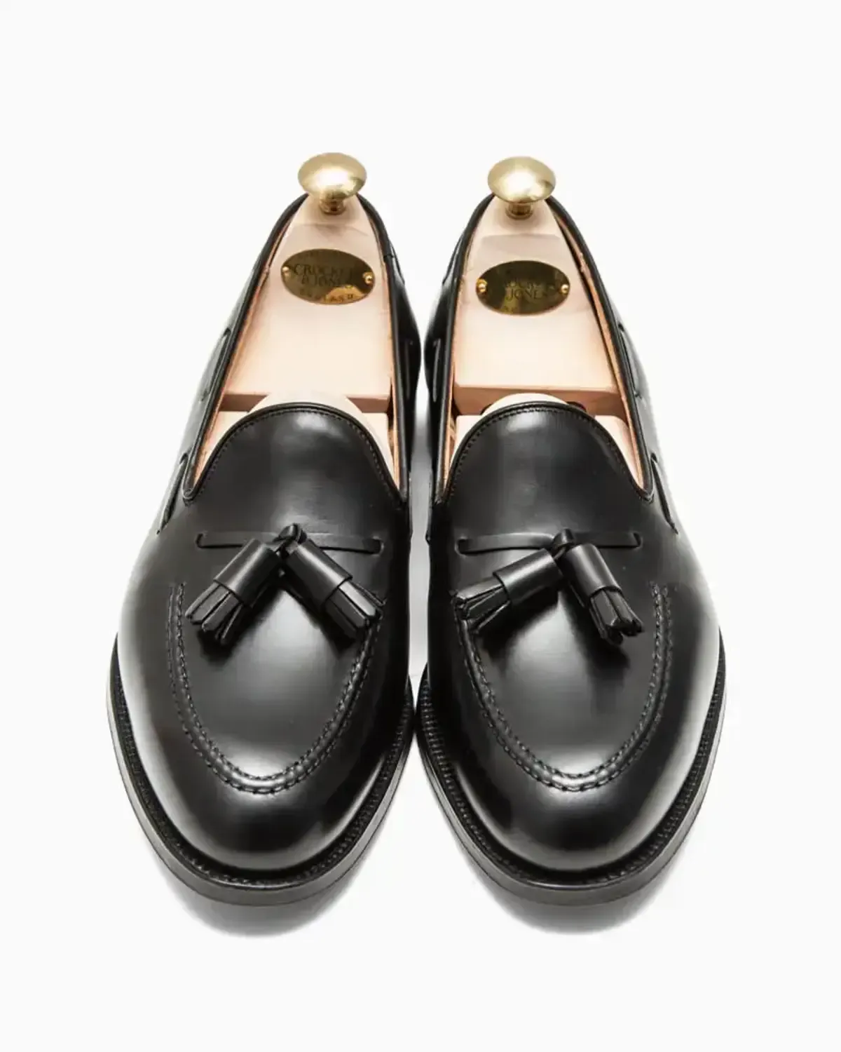 クロケット＆ジョーンズ | 名作タッセル、上質カーフで格上げ