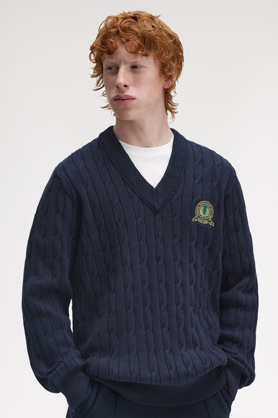 Tennis Badge Cable Knit Jumper(M 608：NAVY): | FRED PERRY JAPAN