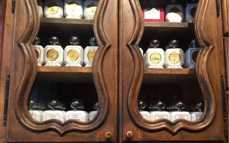 ルーブル美術館と『BULY(ビュリー)』のコラボが実現！名画の香りとは