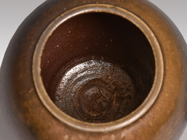 人間国宝 山本陶秀（造）備前芋頭水指 共蓋 共箱 | 古美術ささき