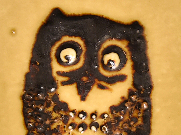 舩木研児(作) 陶板額装 「梟、ミミズク」 共箱 布志名焼 スリップ