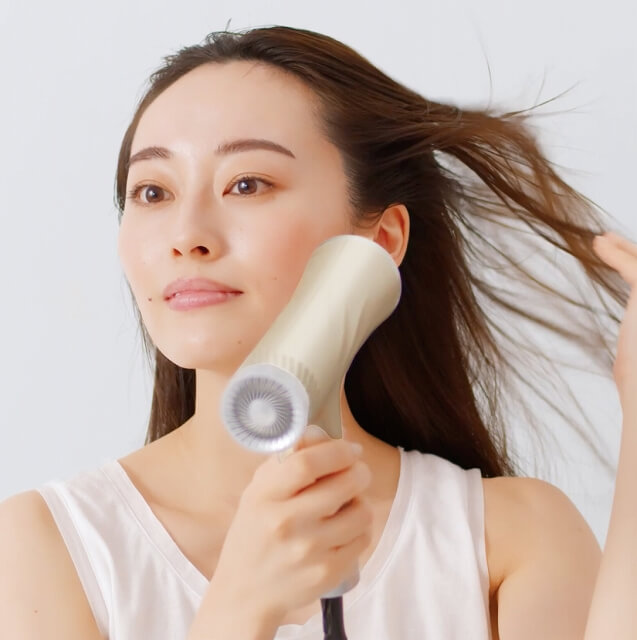 ヤーマン リフトドライヤー ホワイト [美顔器機能搭載] HC-20W-1 の