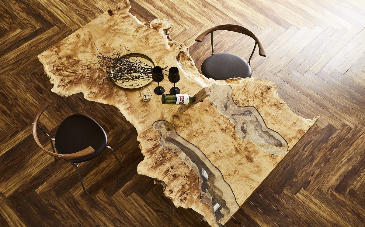 ポプラ一枚板テーブル店舗什器アイアン脚カフェディスプレイ民泊別荘