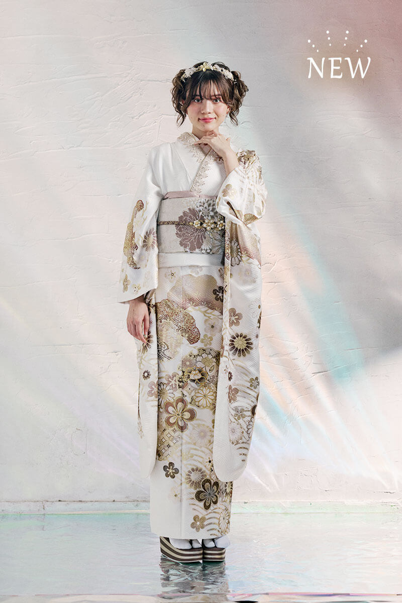 華やかな金彩が映える優雅な上品な白地の振袖 | 成人式の振袖 購入