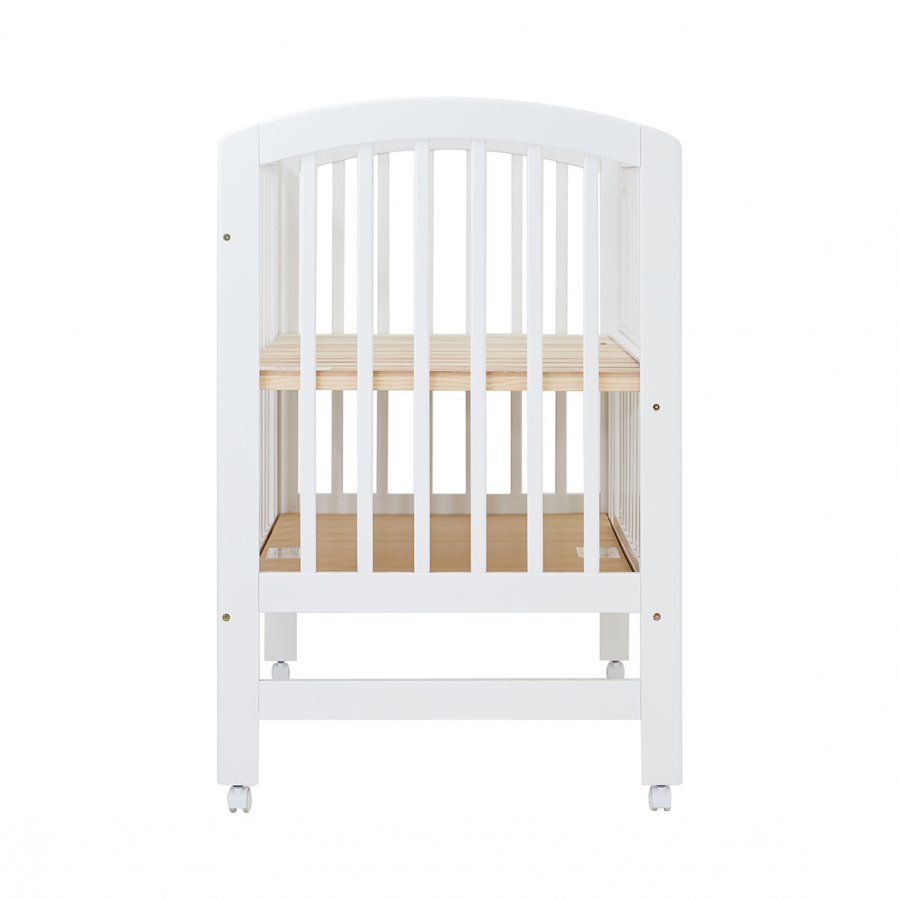 ハイポジションベビーベッド アーチ（ホワイト）」について｜カトージ