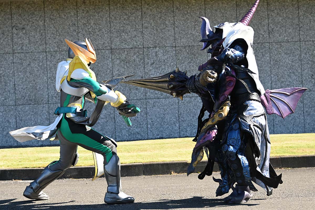 リバイス 第13話：「フェニックス危機一髪！」 | 仮面ライダーWEB