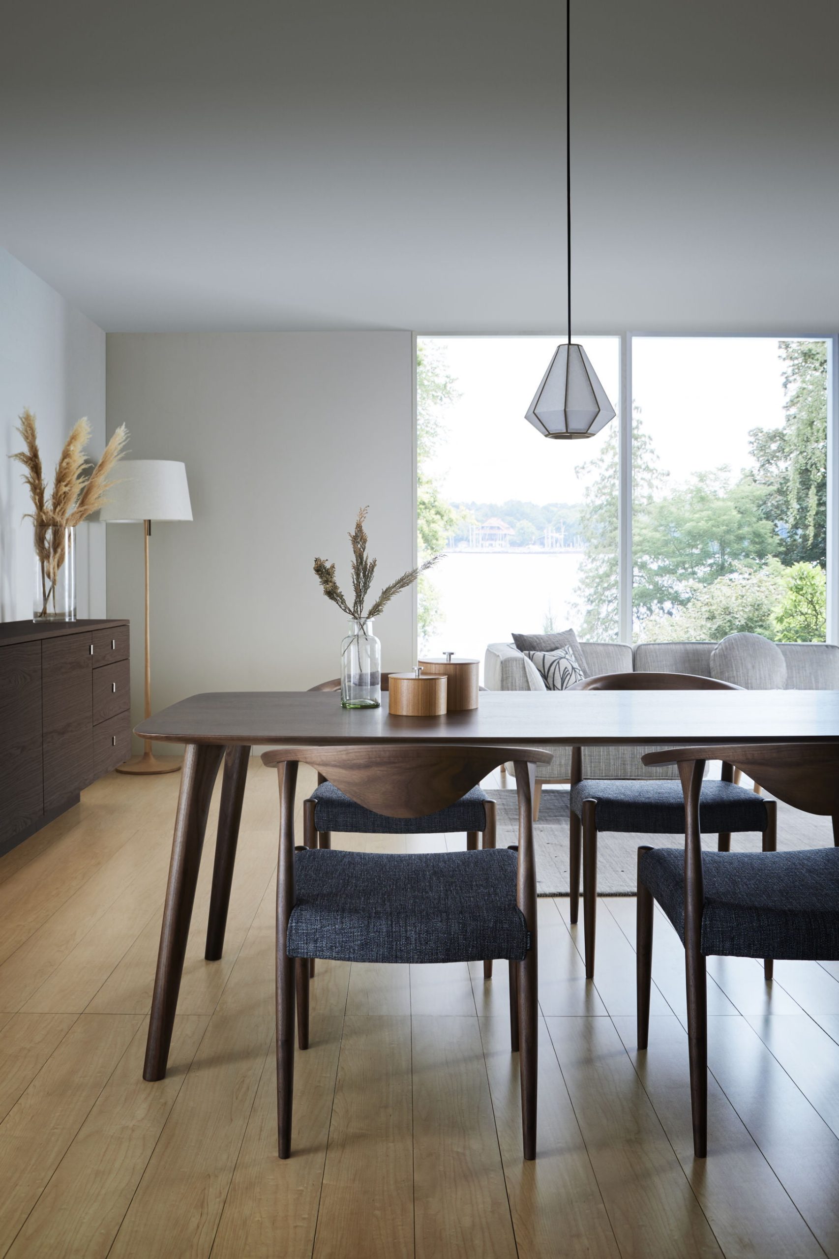 リットチェア - 国産無垢家具は飛騨高山発の家具メーカー KASHIWA