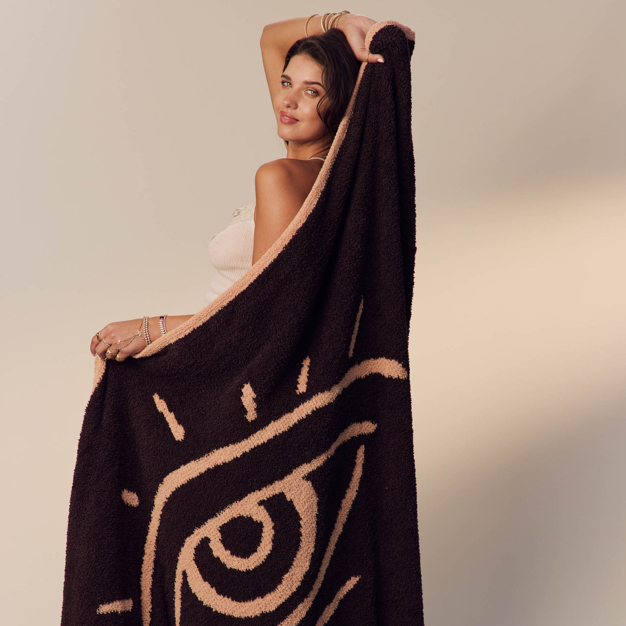 Throws - Tucson - Jacquie Aiche x Kashwere - Chenilla Cloud™