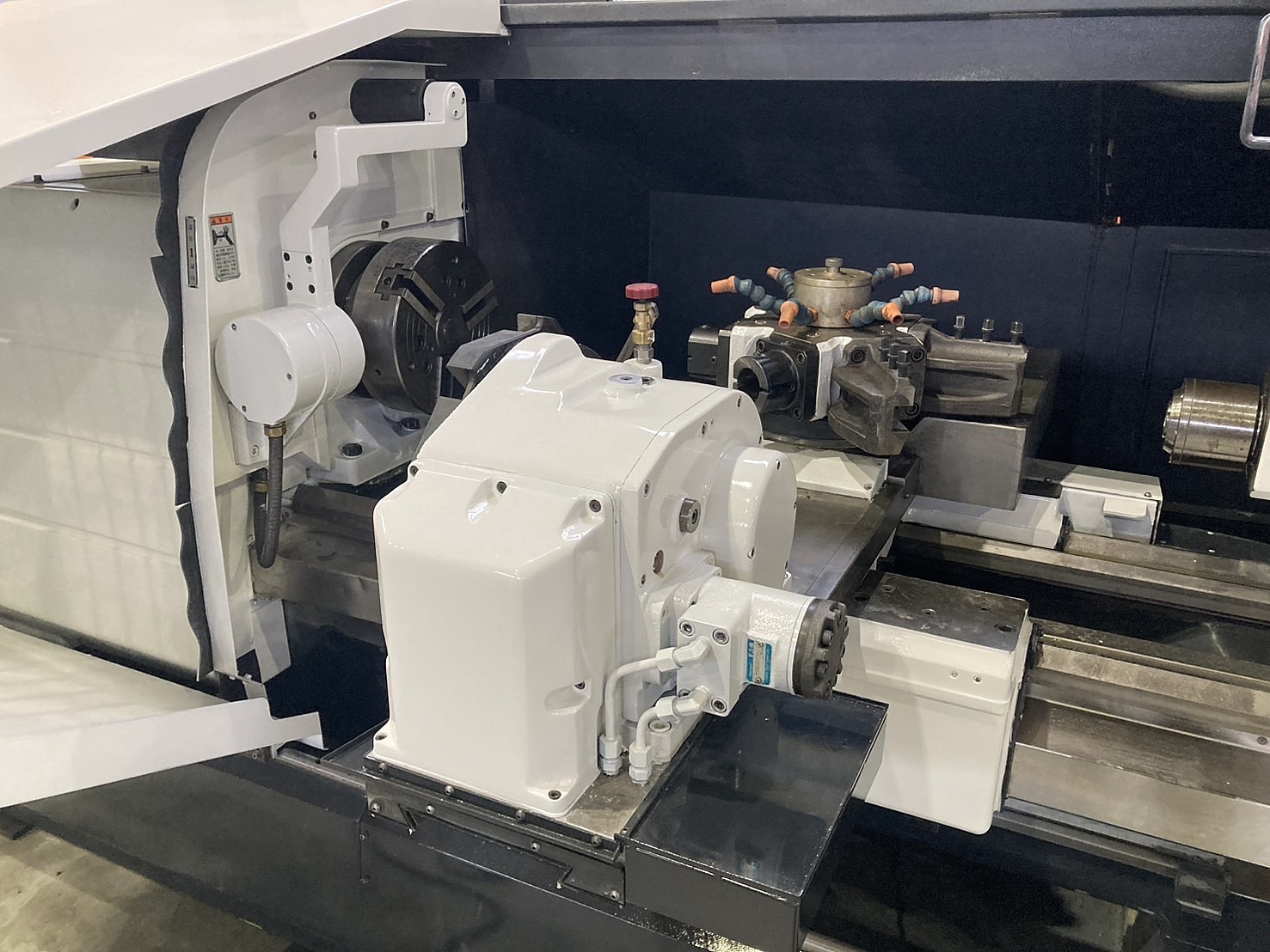 H018522 フラット型NC旋盤 ヤマザキマザック M4N | 株式会社 小林機械