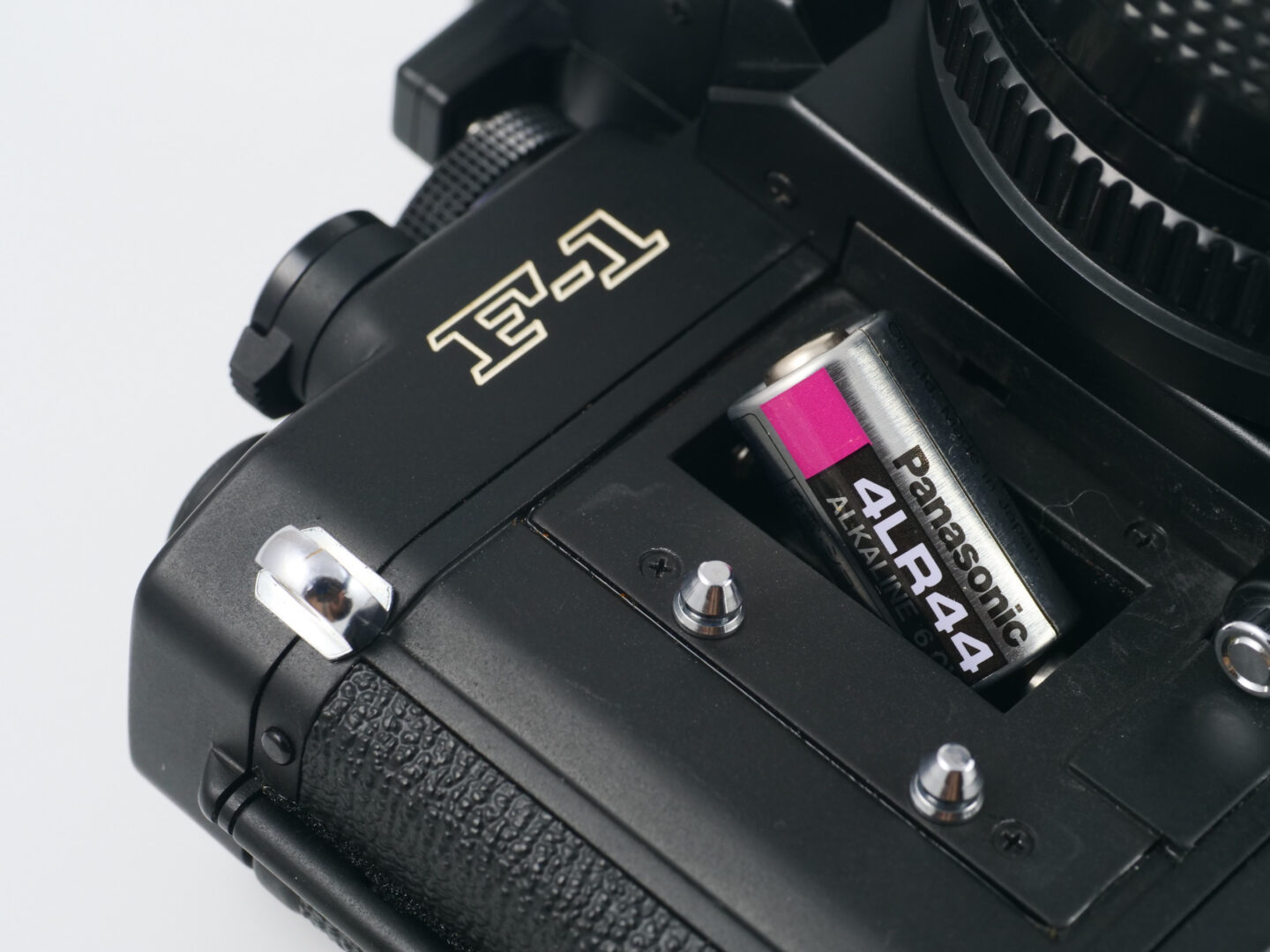 映画の中の、あのカメラ｜01 スパイダーマン（2002）キヤノンNew F-1