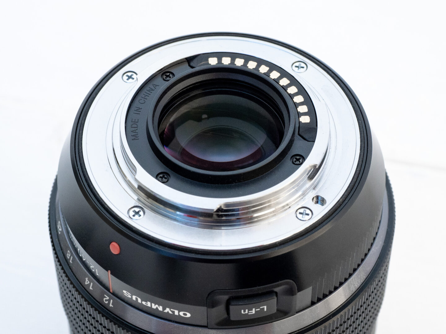 OM SYSTEM M.ZUIKO DIGITAL ED 12-40mm F2.8 PRO｜マイクロフォー