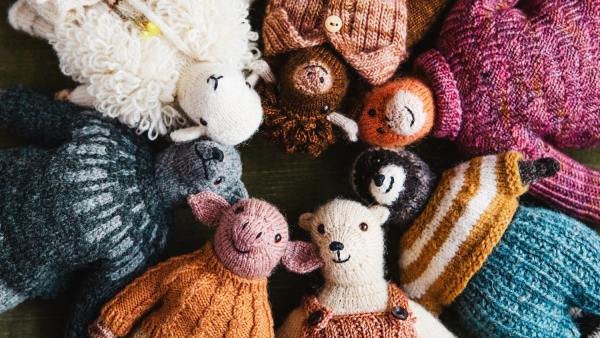 Mouche & Friends : Seamless Toys to Knit and Love / Vallet