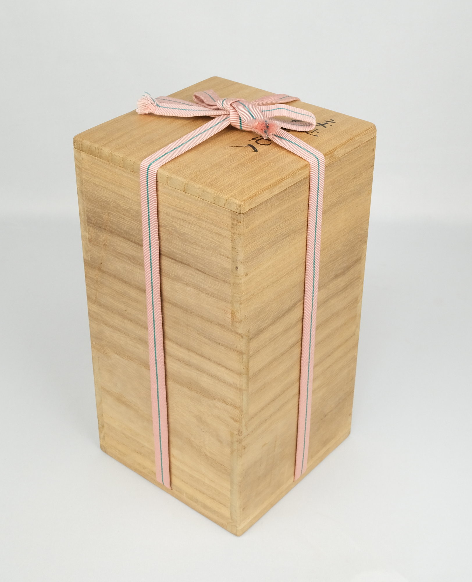 栗山園オンライン通販部 / 【出物】 交趾末廣花入 16代永楽善五郎(即全)