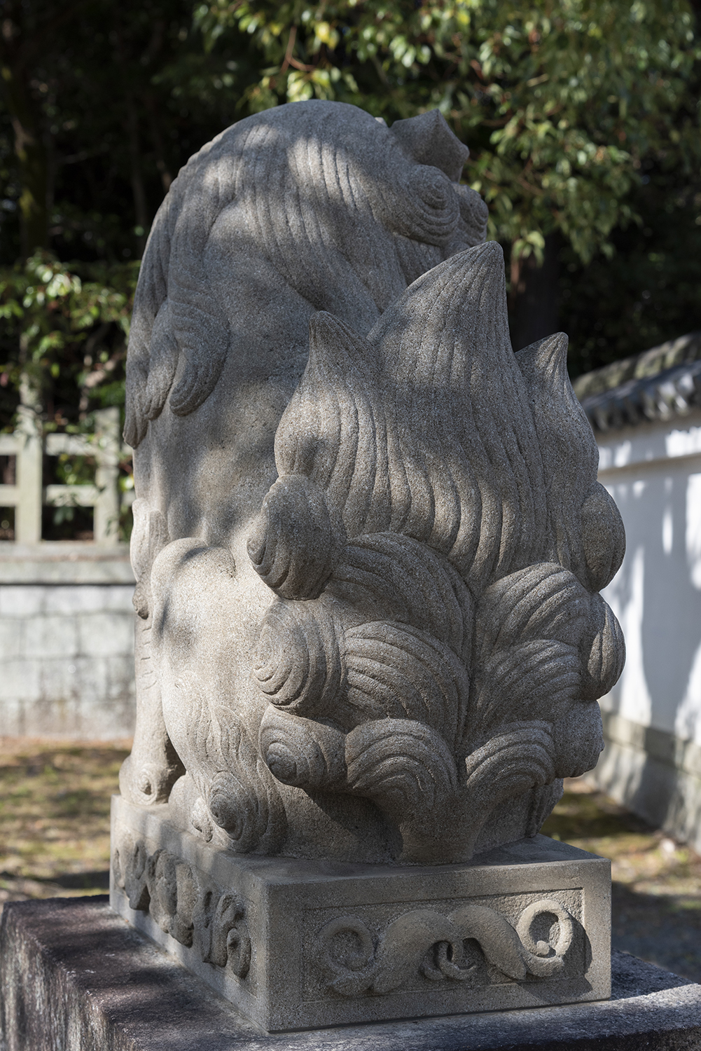 狛犬 | 宗忠神社 勅使門前 ｜ 実績 ｜ 京都の石屋〔石茂〕芳村石材店
