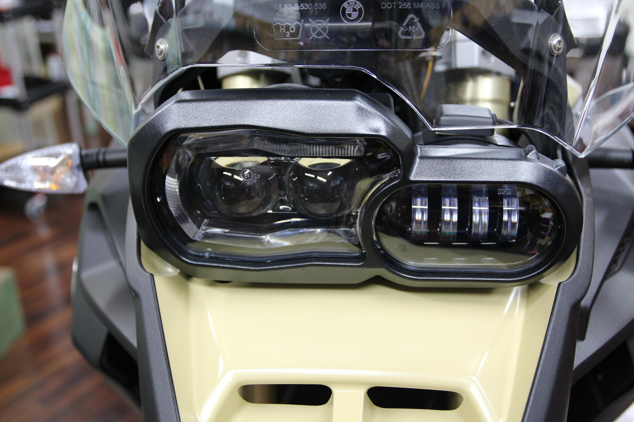 BMW F800GS/F700GS LEDヘッドライトユニット入荷しました！ F800GS