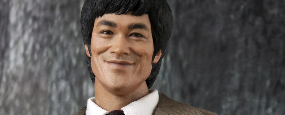 マイコン】1／6スケールフィギュア ブルース・リー（ビジネススーツ