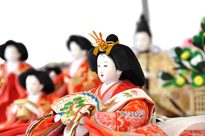 人形の平安大新 / 【ひな人形】【五人・三段飾り】黒塗り台屏風が優雅