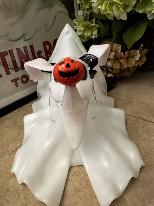 Disneyland Zero lighted up popcorn bucket / ディズニーランド