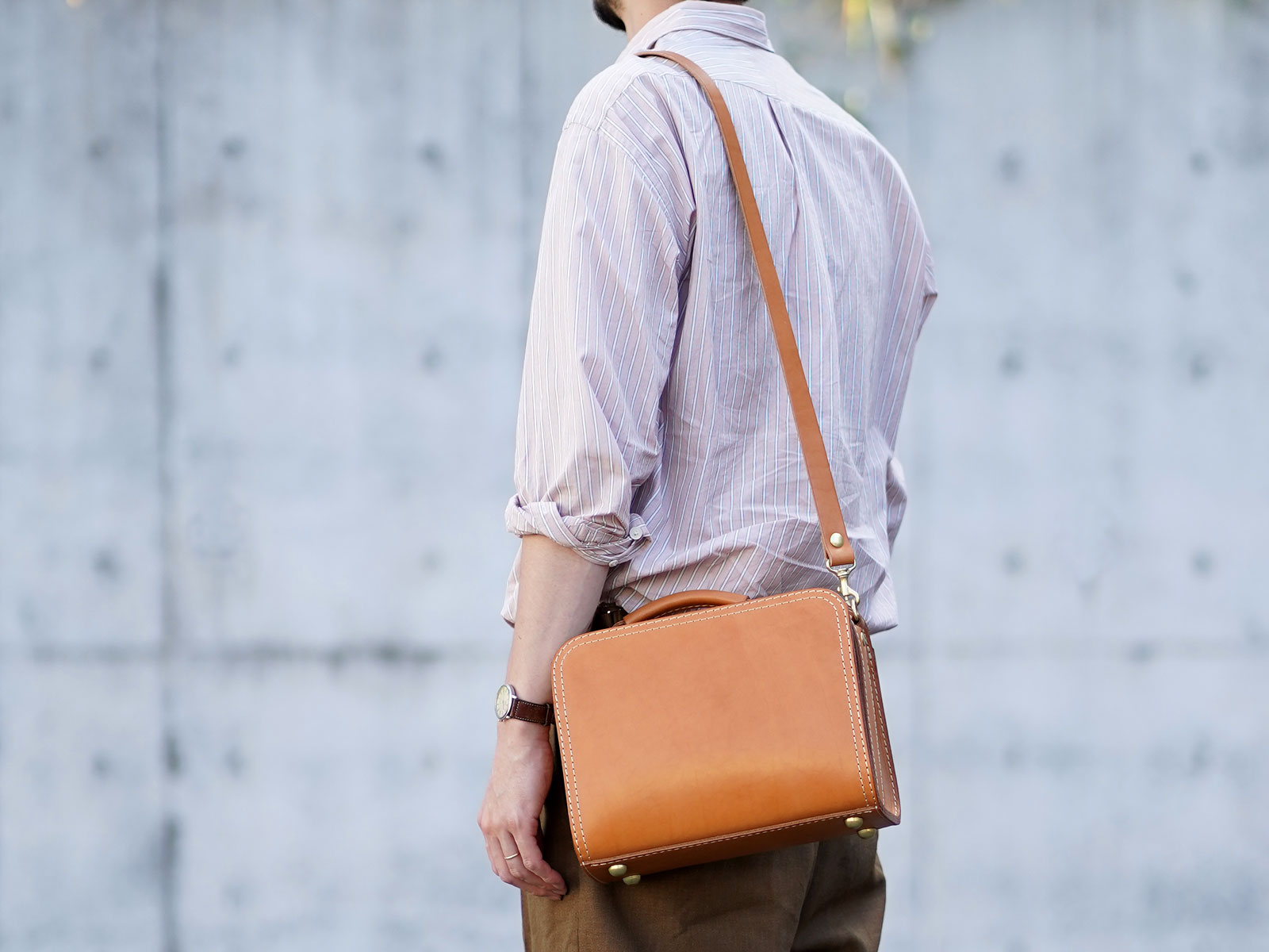 新作：ダブルステッチ2wayショルダー(CW-9)｜革鞄・革小物のHERZ公式通販