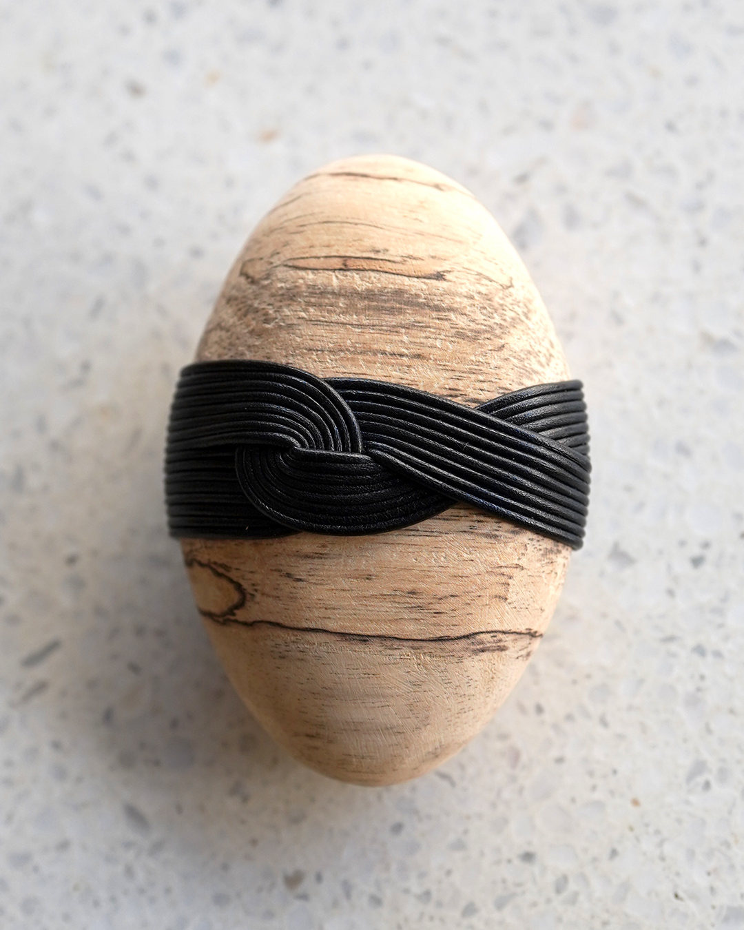 HOW TO WRAP_ x ikkaku mosaic. ハウトゥラップ x イッカクモザイク