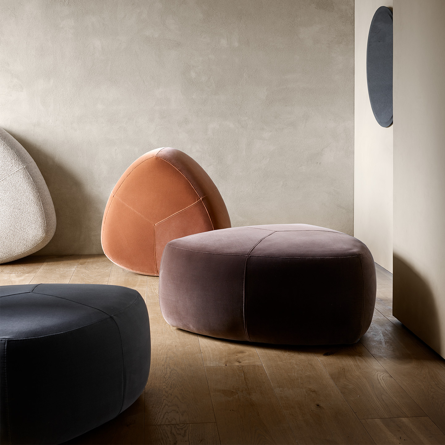 Bermuda | オットマン | ヘイワースアジアパシフィック