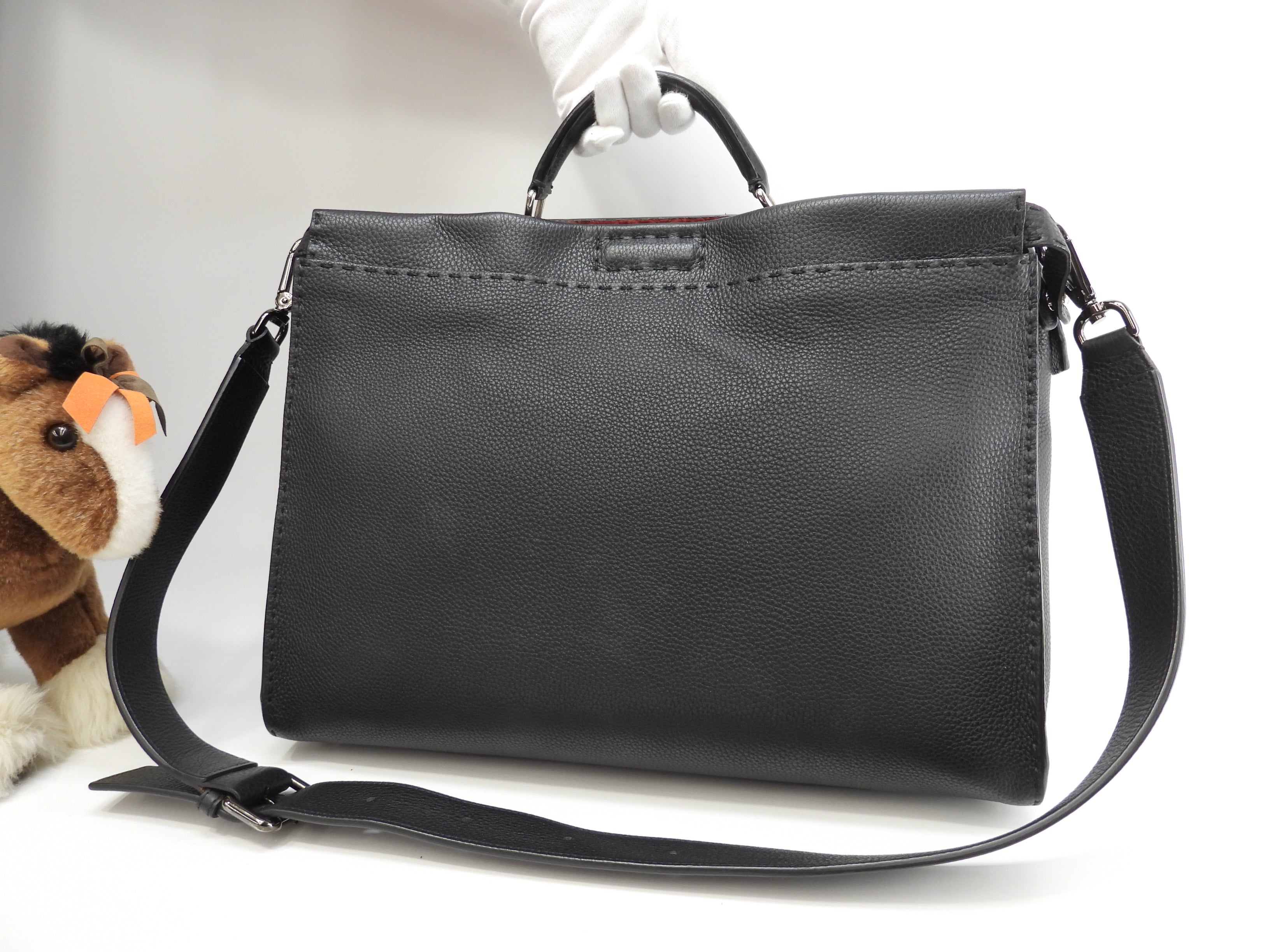 フェンディ ピーカブー大 モンスター セレリア黒 メンズハンドバッグ